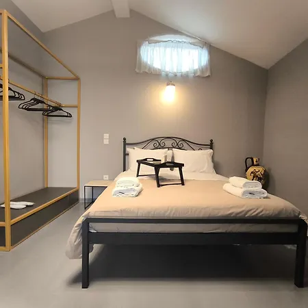 Step One | Luxury Suites Right In The Heart Of Acropolis Next To Metro Station-2