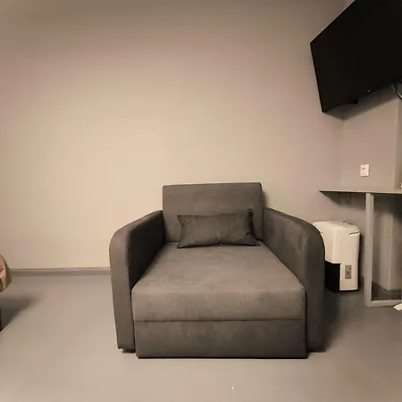 Step One | Luxury Suites Right In The Heart Of Acropolis Next To Metro Station-2