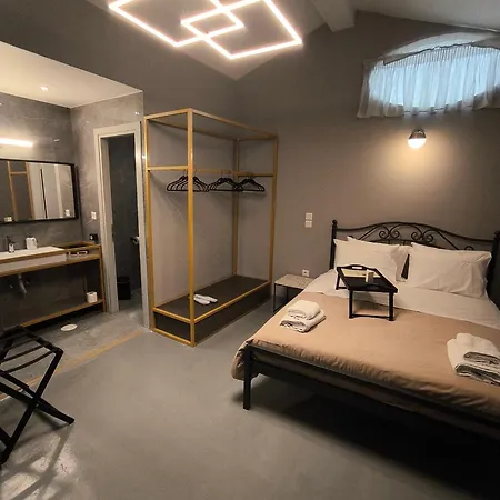 Step One | Luxury Suites Right In The Heart Of Acropolis Next To Metro Station-2